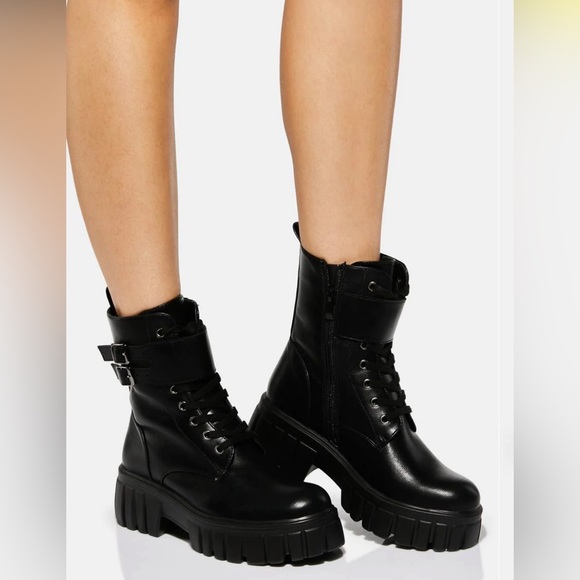 Dolls Kill Shoes - Dolls Kill Combat Boots *HOST PICK*